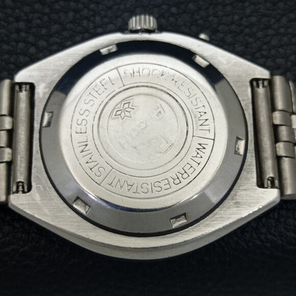 Vintage 1986 Ricoh Automatic Mens Silver Watch W/daydate & Brown accents - Picture 8 of 10